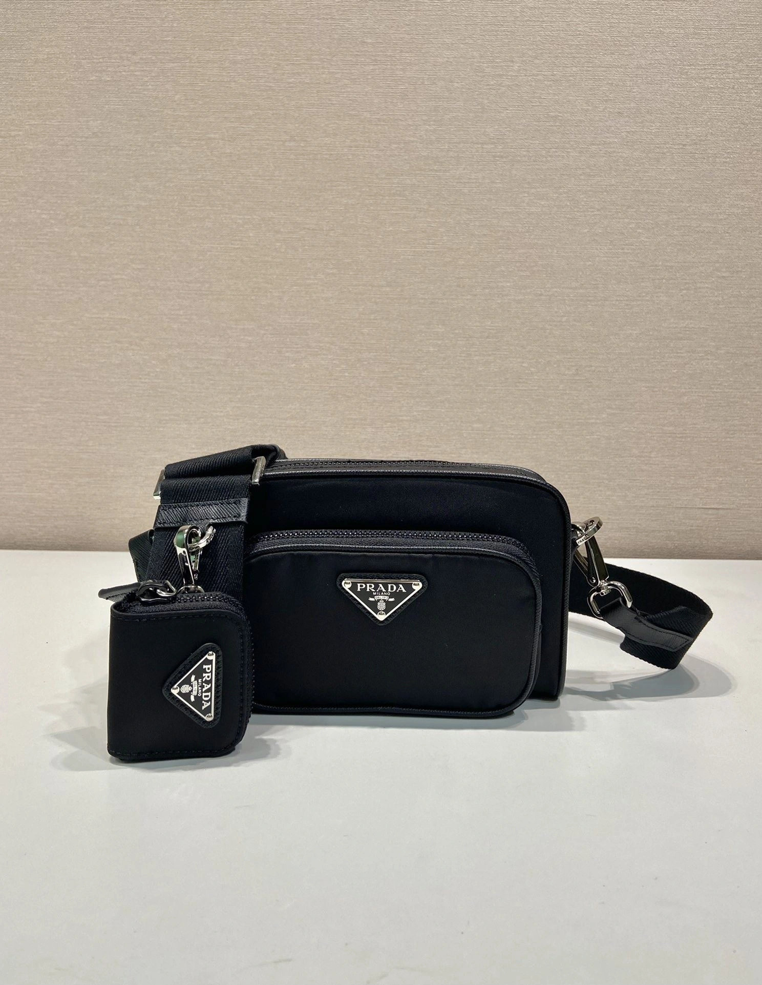 Pra*a satchel bags 4099a-0619