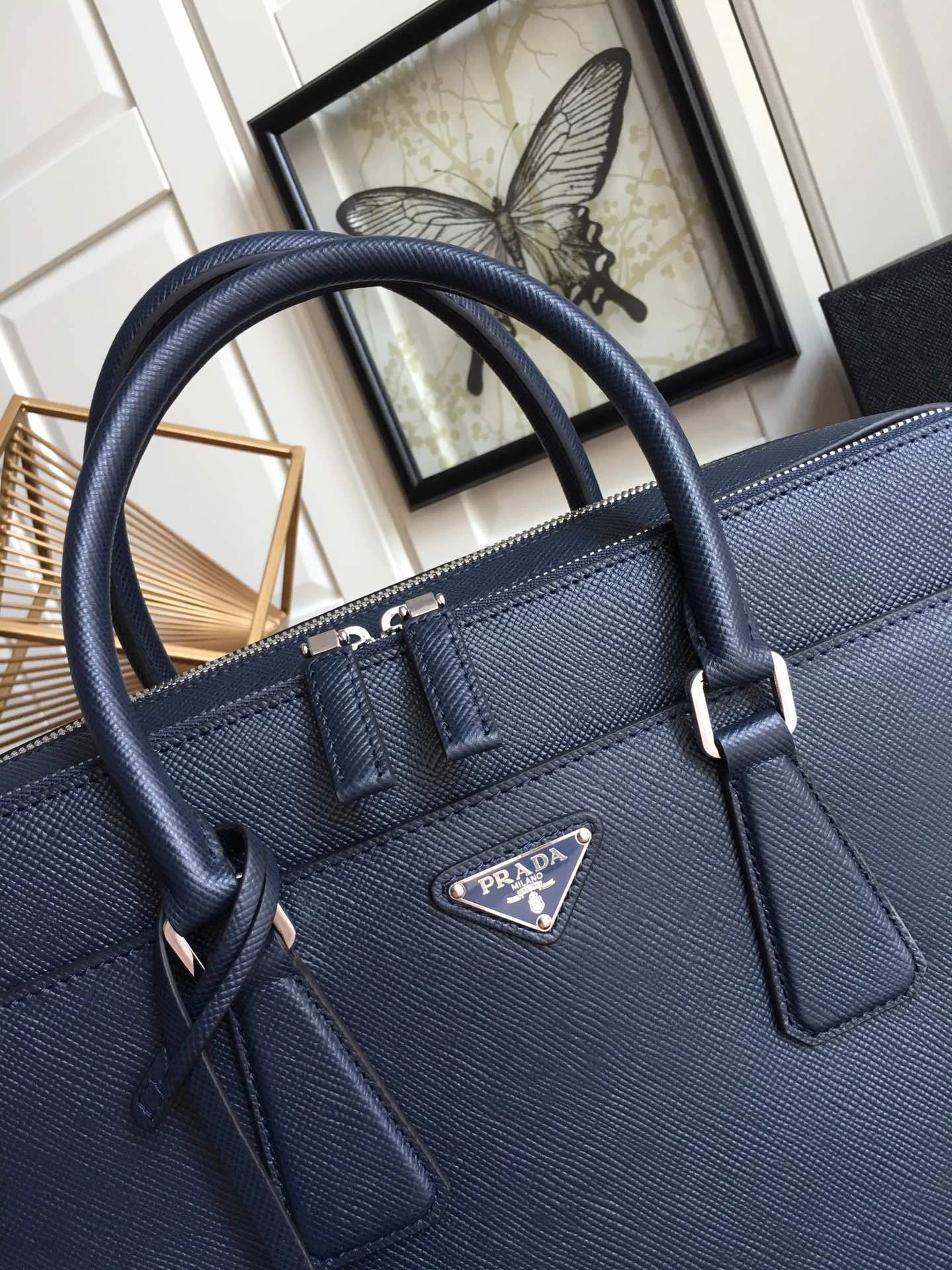 Pra*a briefcase 4099a-0638