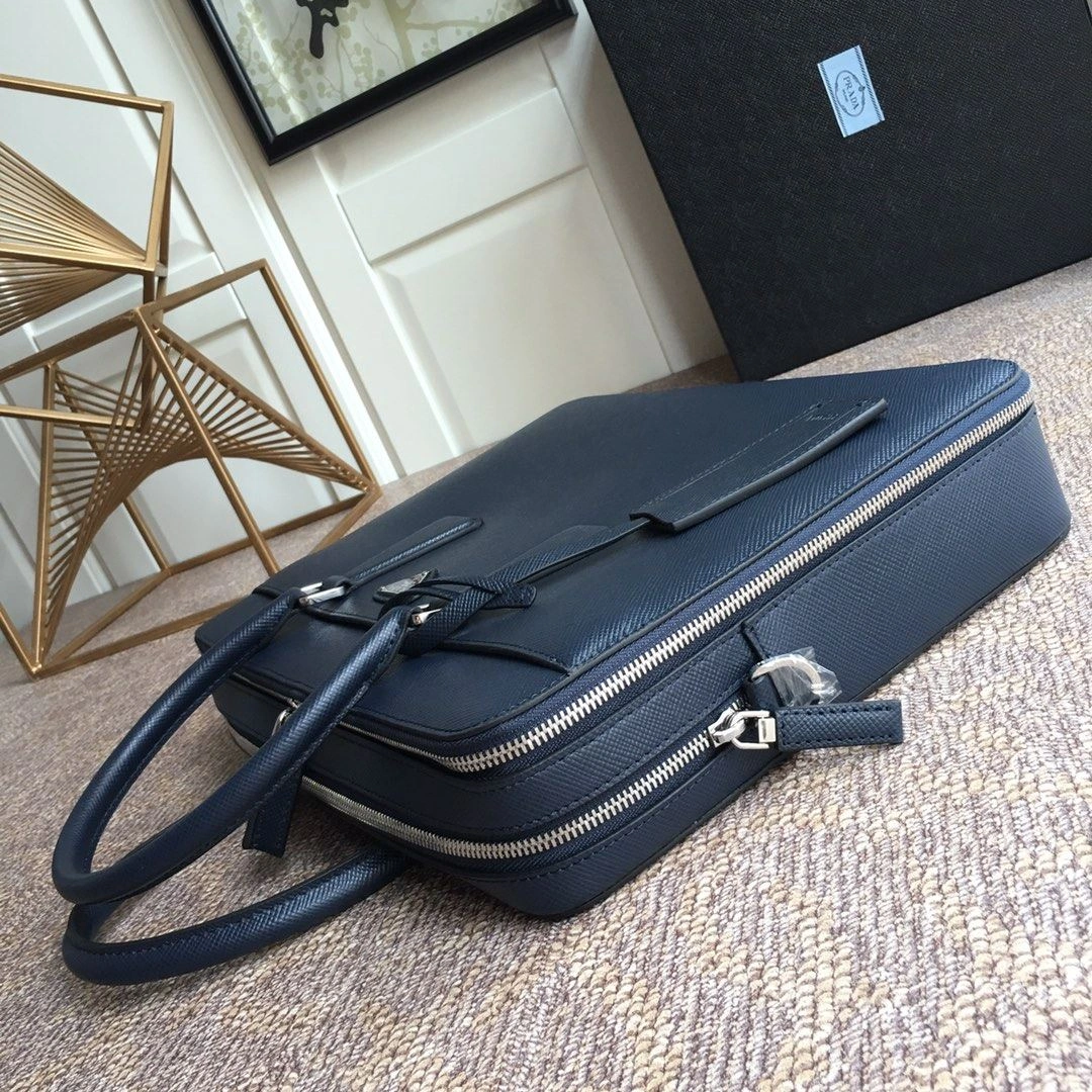 Pra*a briefcase 4099a-0638
