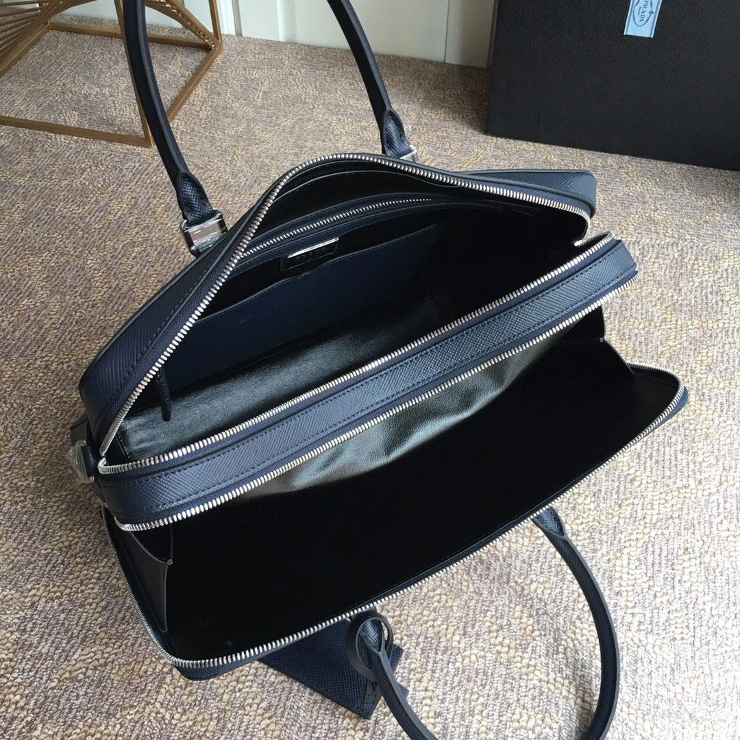 Pra*a briefcase 4099a-0638