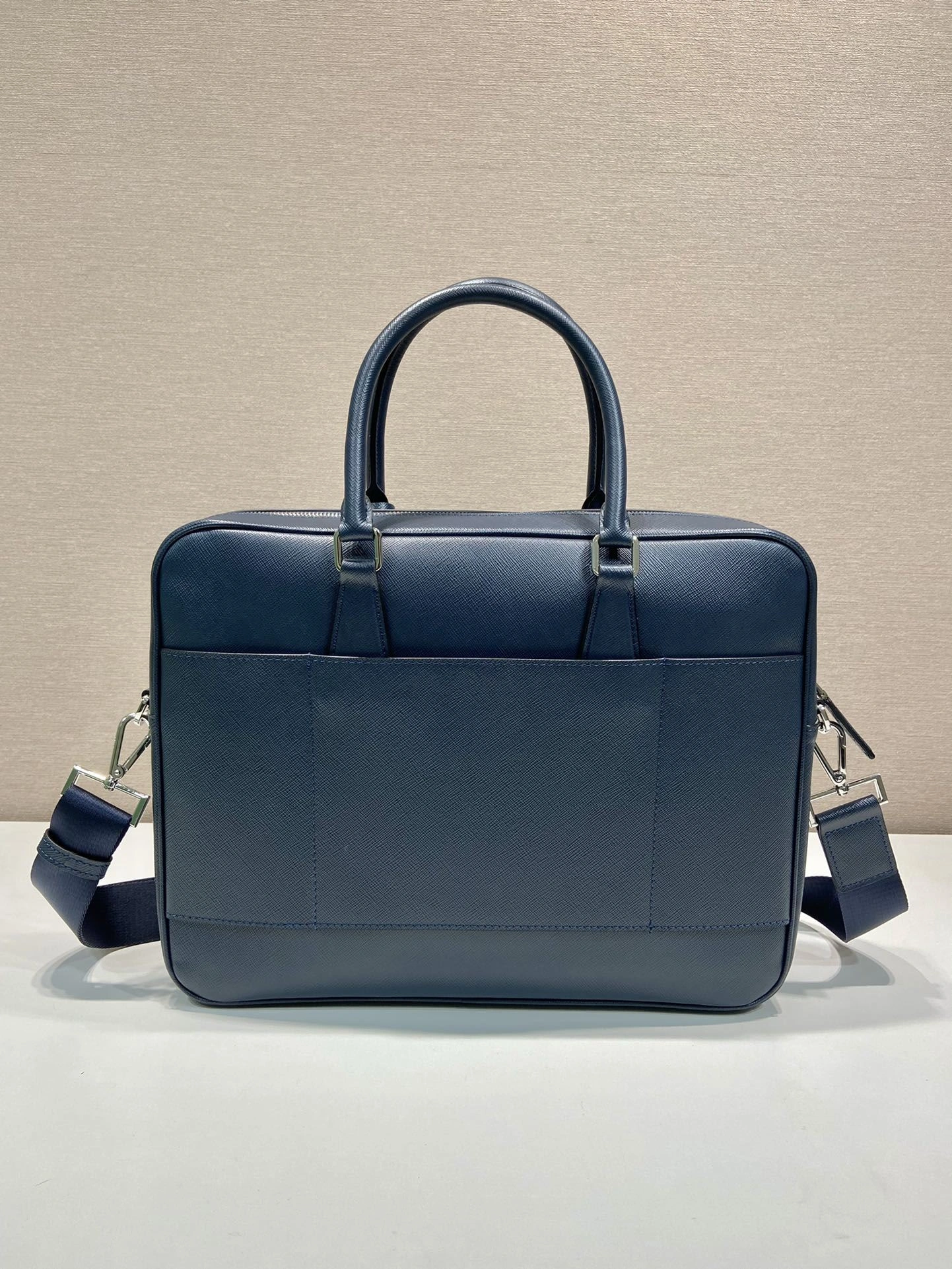 Pra*a briefcase 4099a-0642