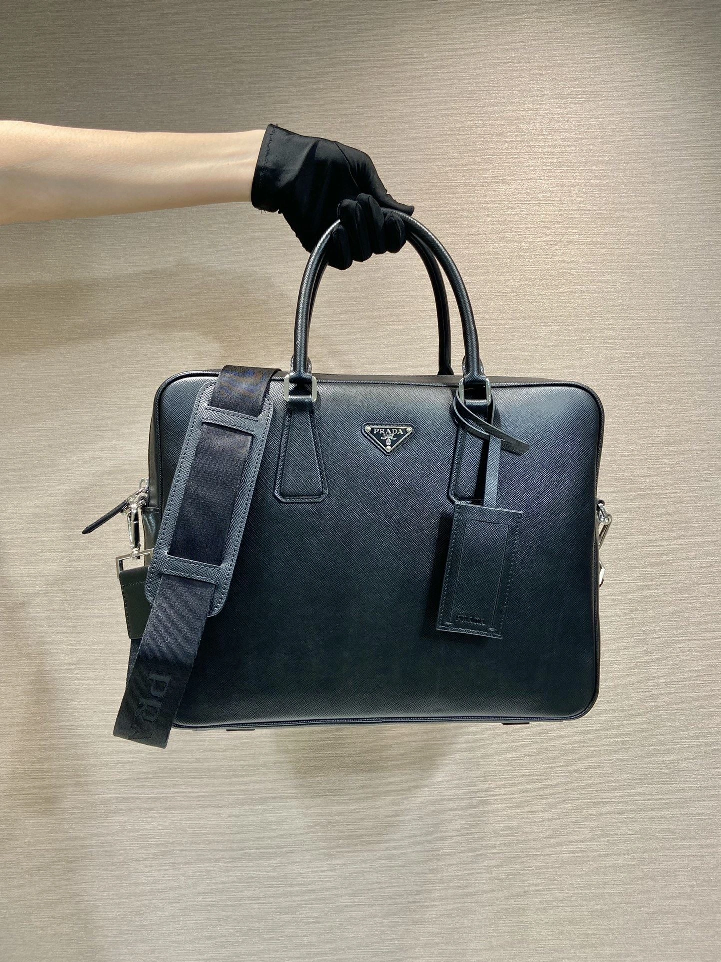 Pra*a briefcase 4099a-0643