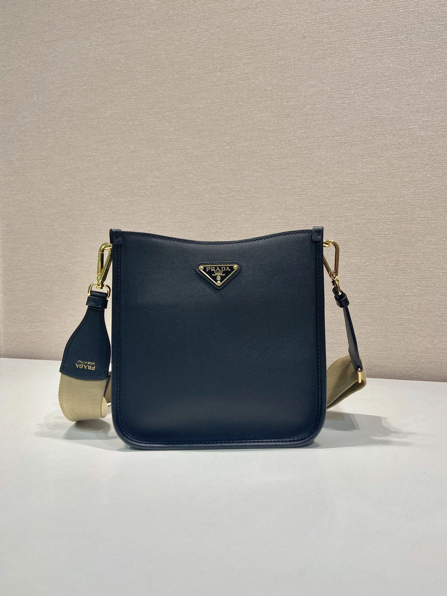 Pra*a satchel bags 4099a-0648