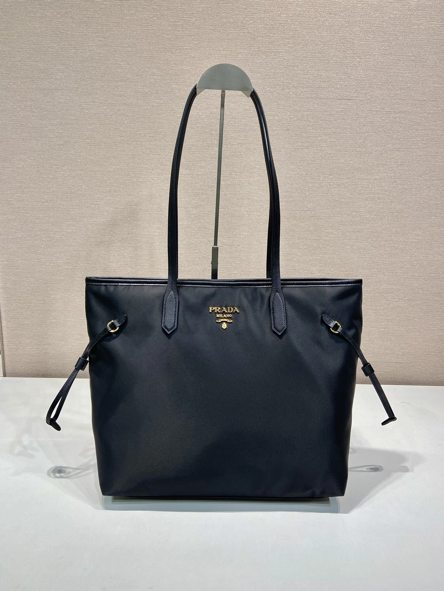 Pra*a shopping bags 4099a-0657