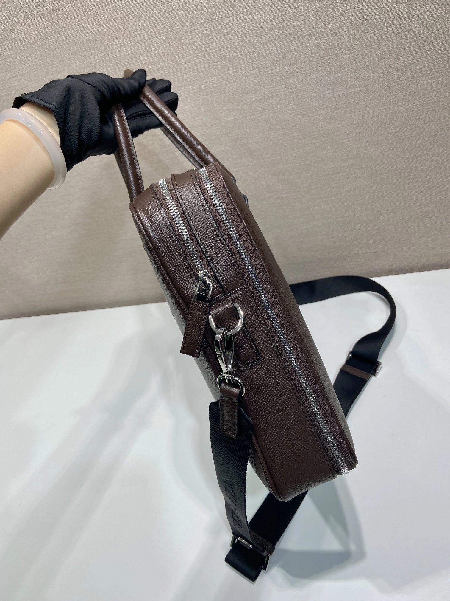 Pra*a briefcase 4099a-0682
