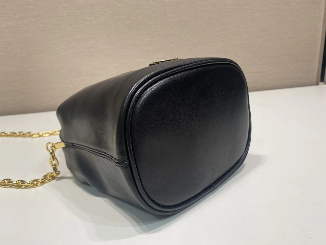 Pra*a bucket bags 4099a-0696