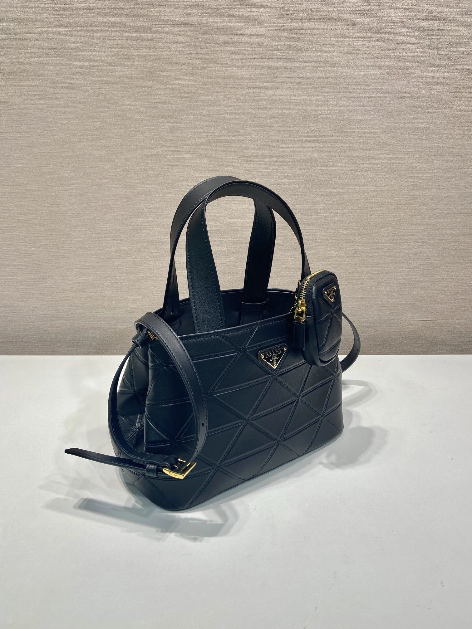 Pra*a top handle bags 4099a-0706