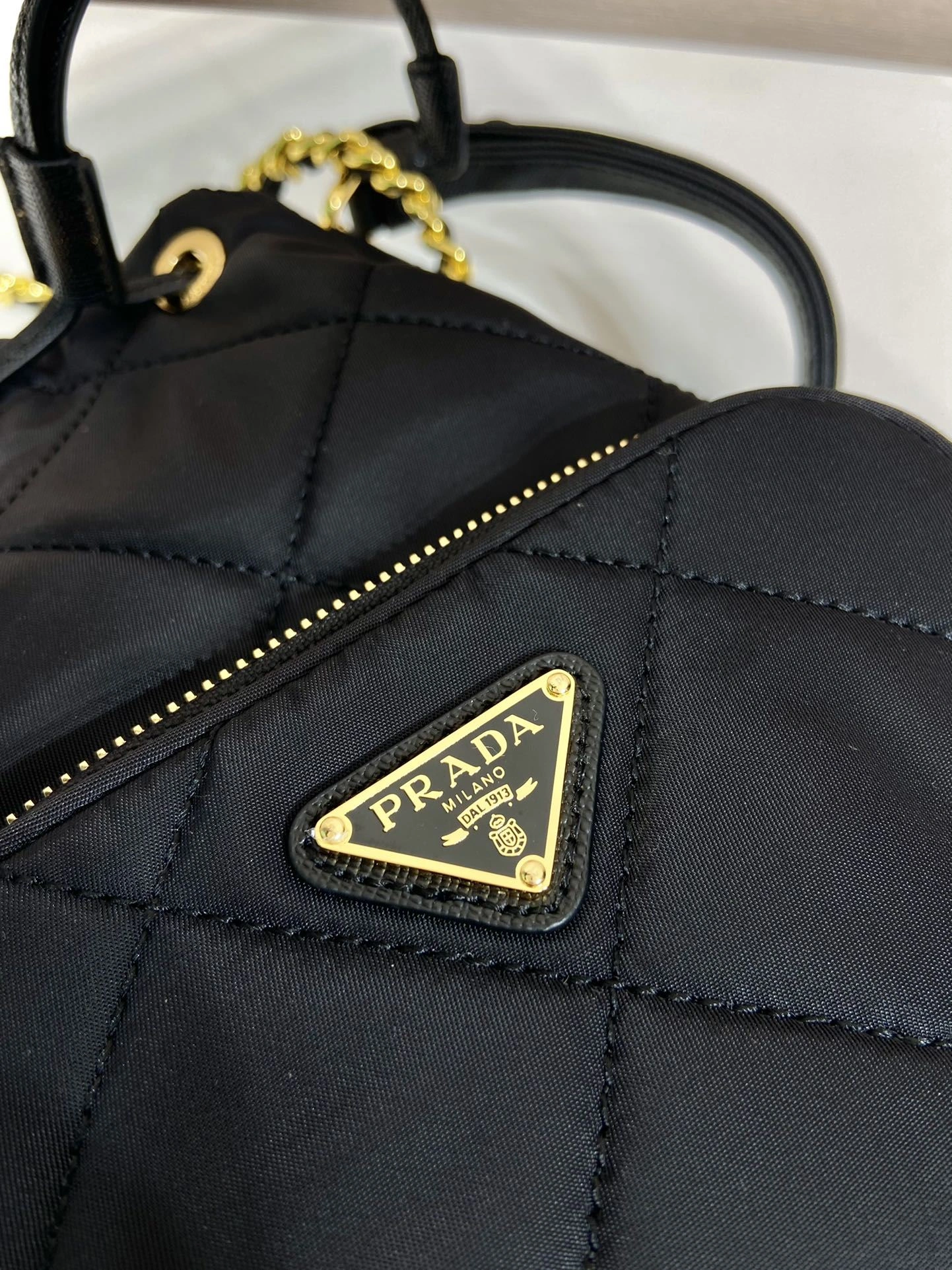 Pra*a bucket bags 4099a-0723