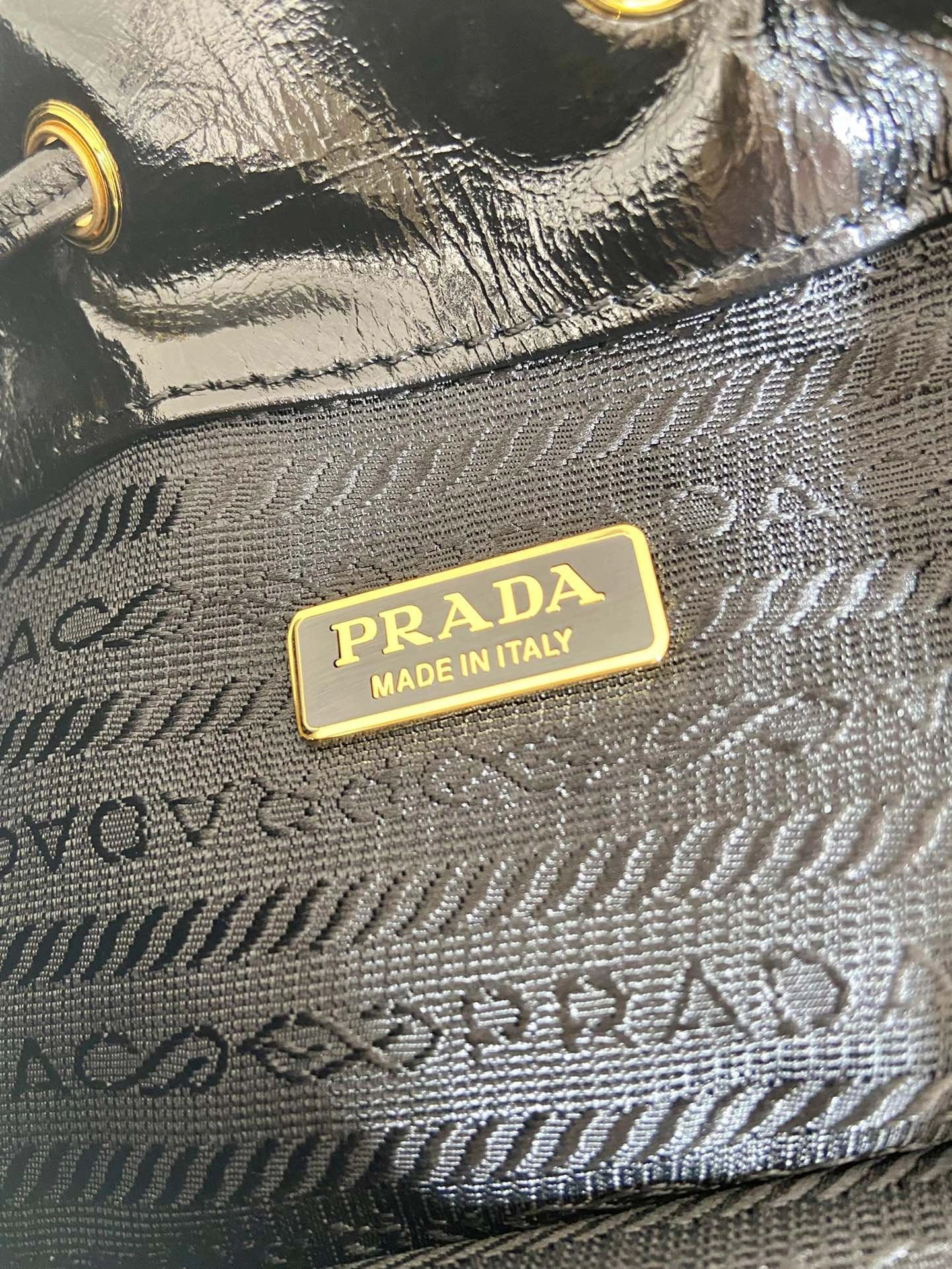 Pra*a bucket bags 4099a-0733