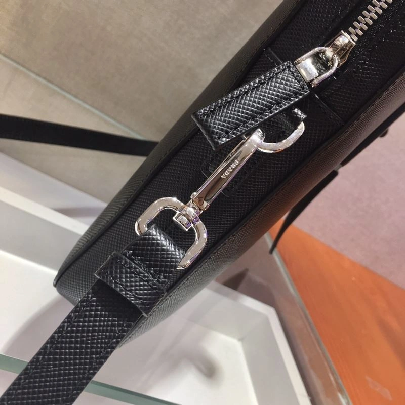 Pra*a briefcase 4099g-0045