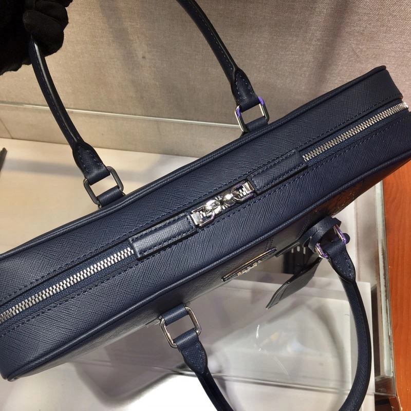 Pra*a briefcase 4099g-0047