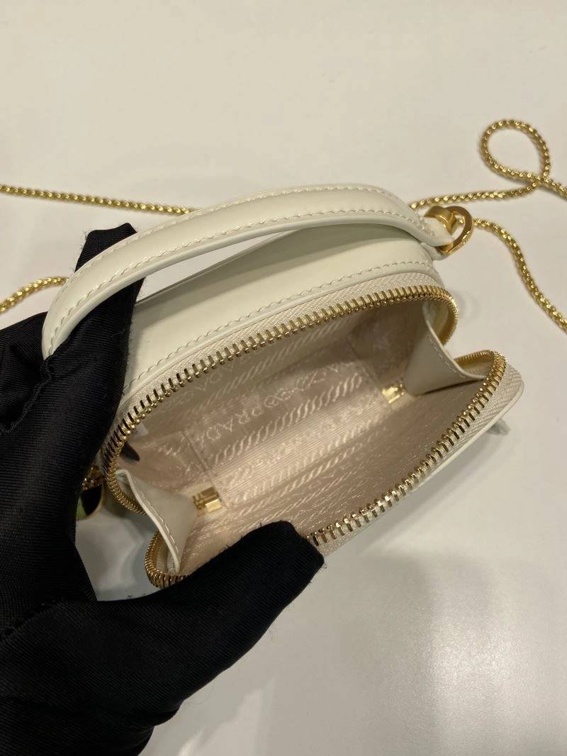 Pra*a clutch bags 4099g-0051