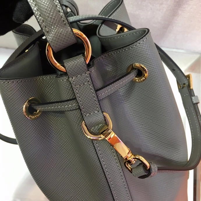 Pra*a bucket bags 4099g-0066