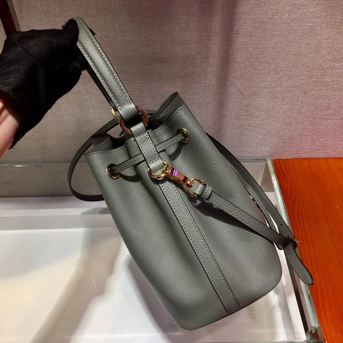 Pra*a bucket bags 4099g-0066