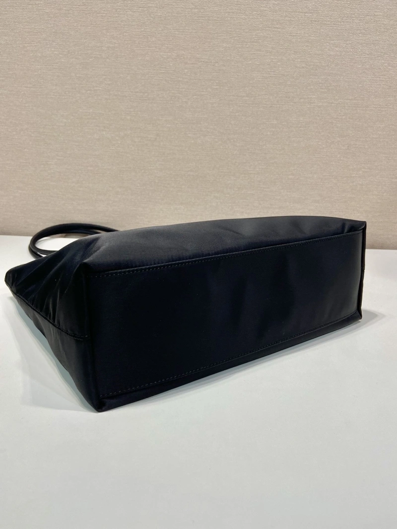 Pra*a shopping bags 4099h-0162