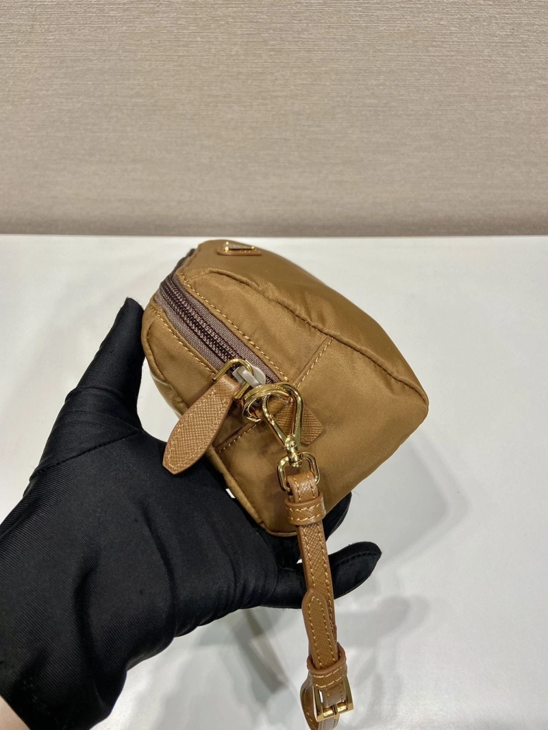 Pra*a clutch bags 4099h-0241