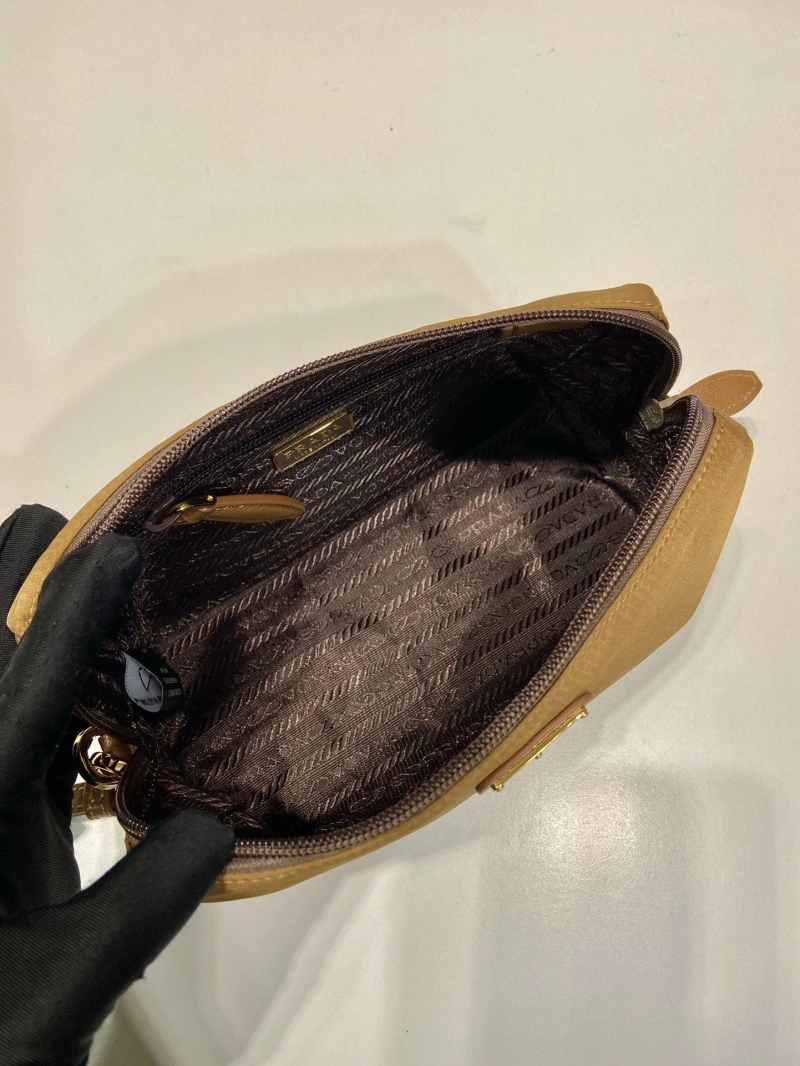Pra*a clutch bags 4099h-0241