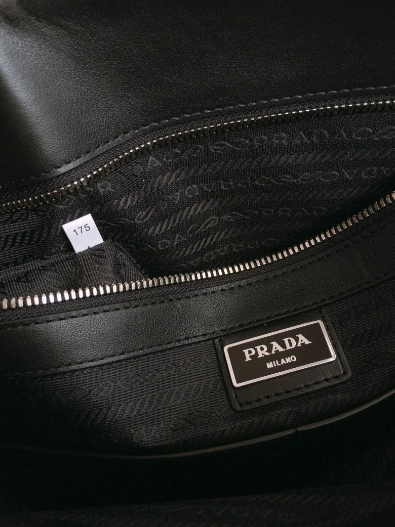Pra*a briefcase 4099h-0264