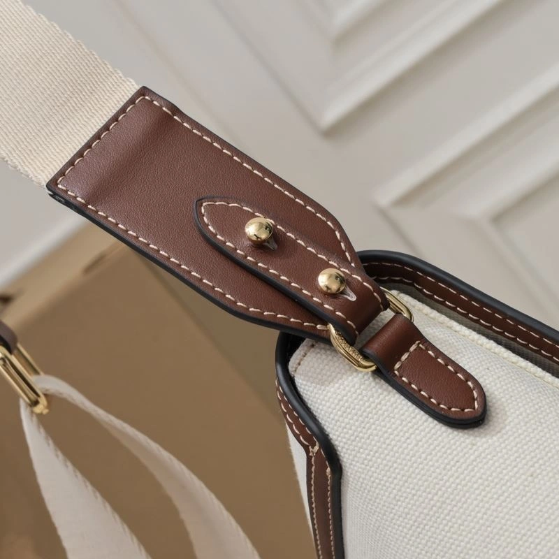 Bv*b*rry satchel bags 4101c-2760