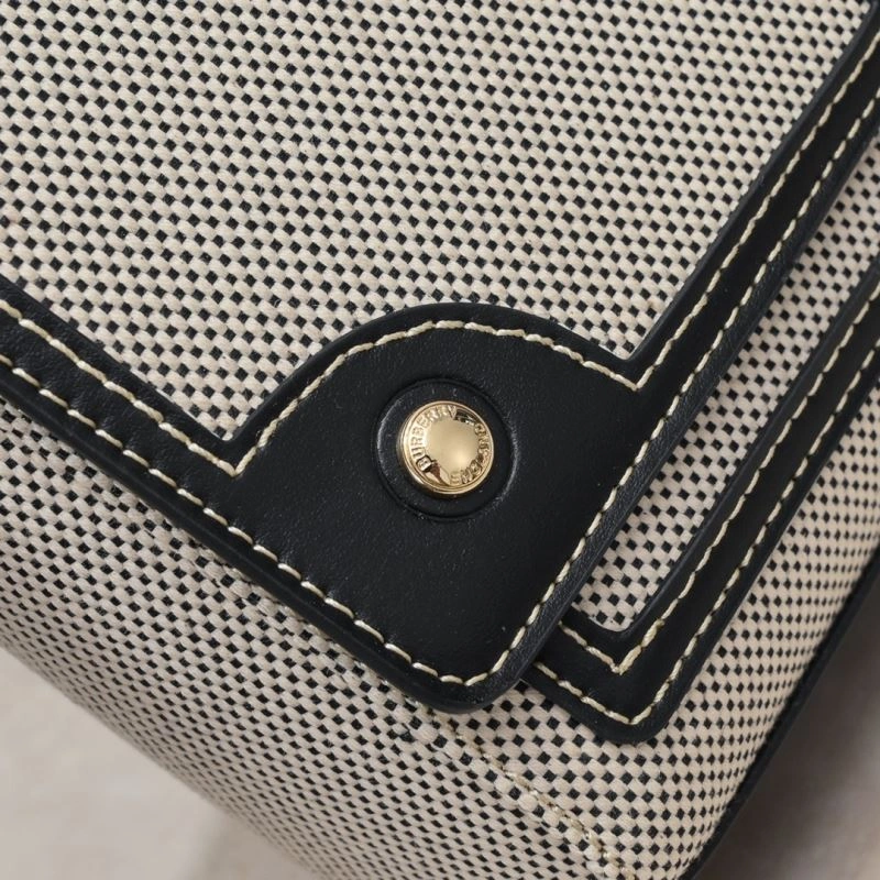 Bv*b*rry satchel bags 4101c-2762