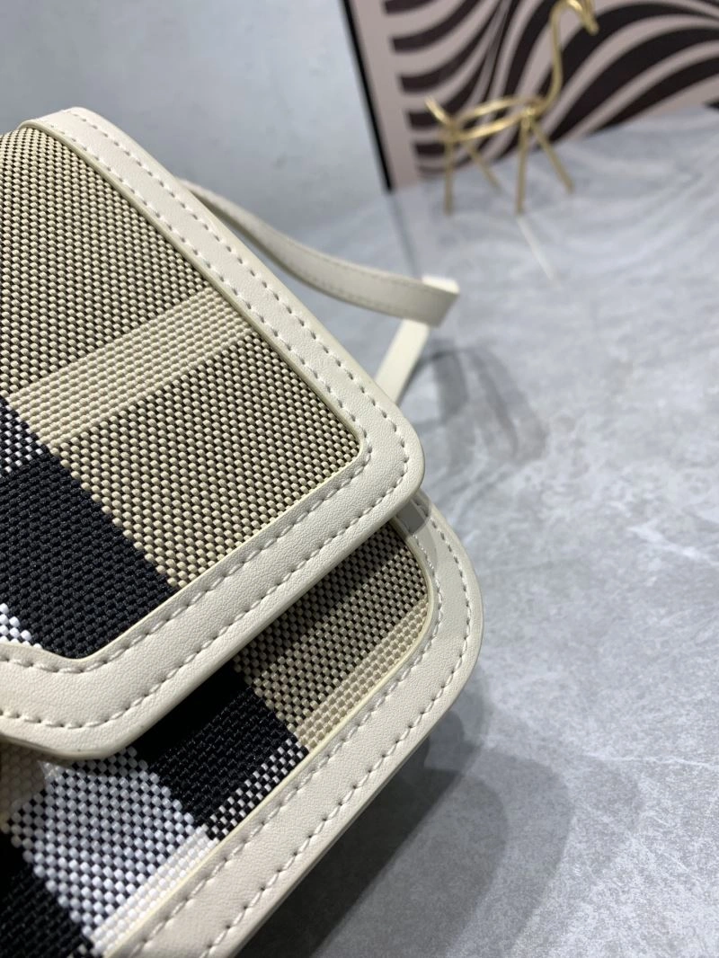 Bv*b*rry satchel bags 4101c-3789