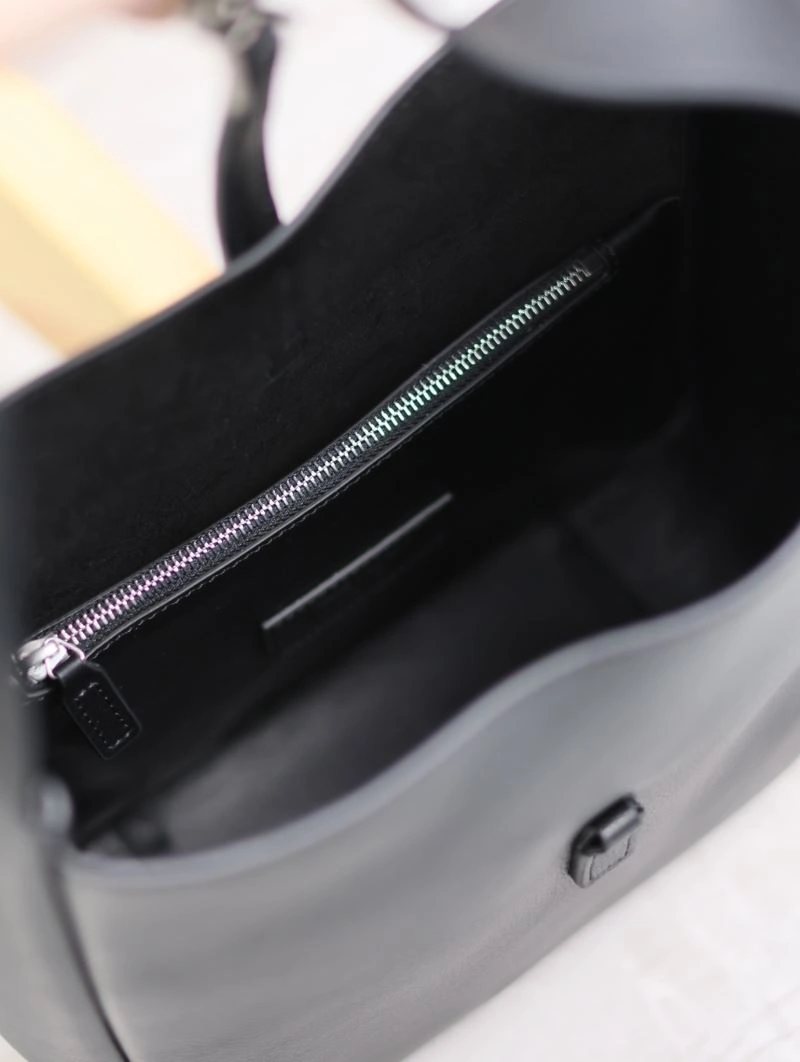 Y51 top handle bags 4113c-0239