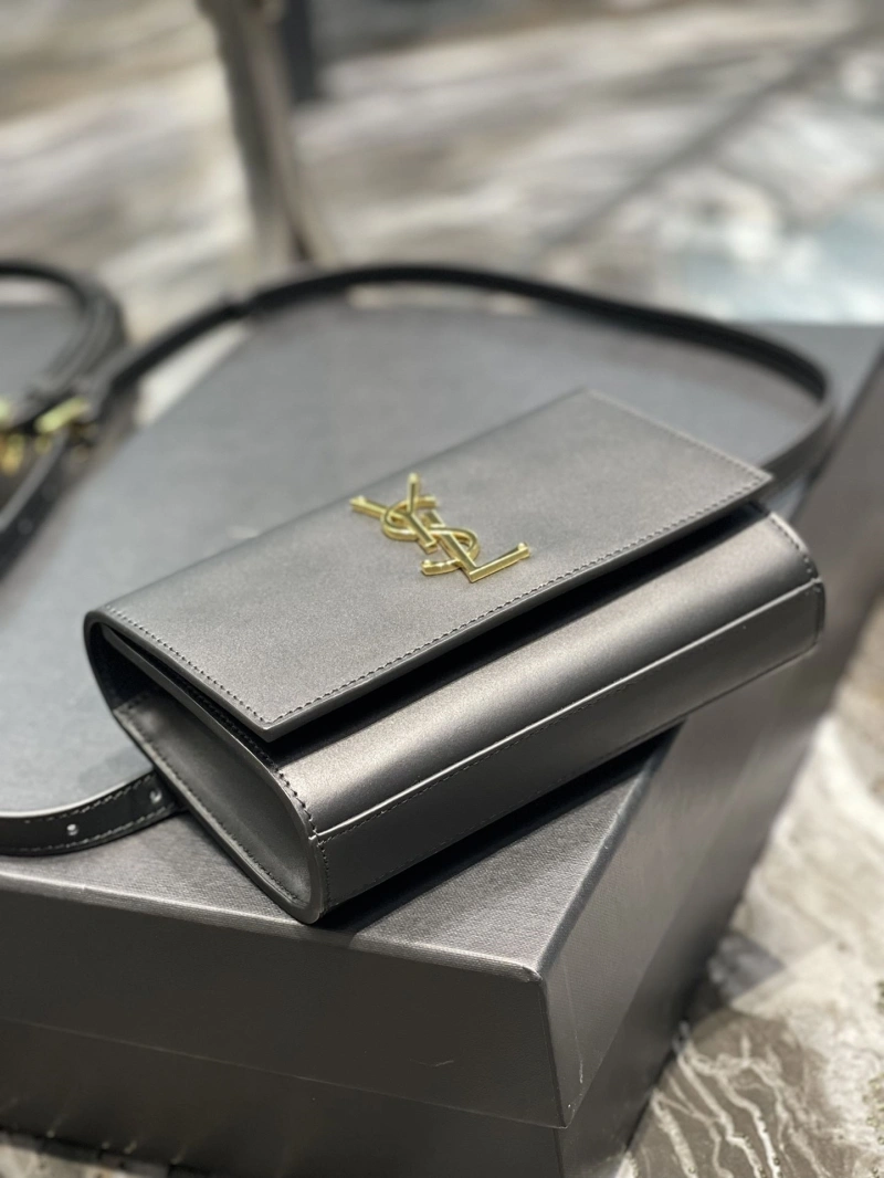 Y51 clutch bags 4113d-0030
