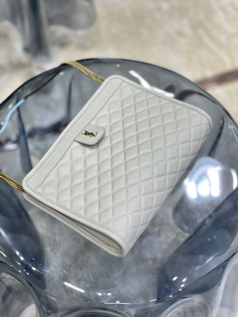 Y51 clutch bags 4113d-0229