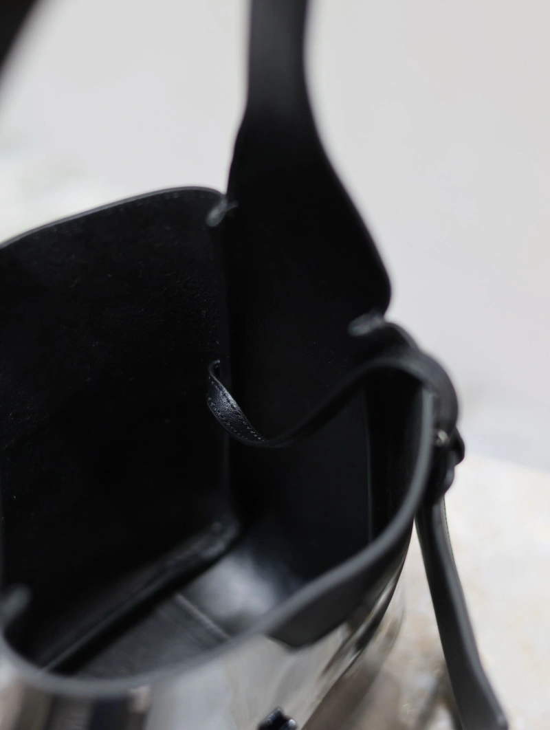Y51 bucket bags 4113f-0001