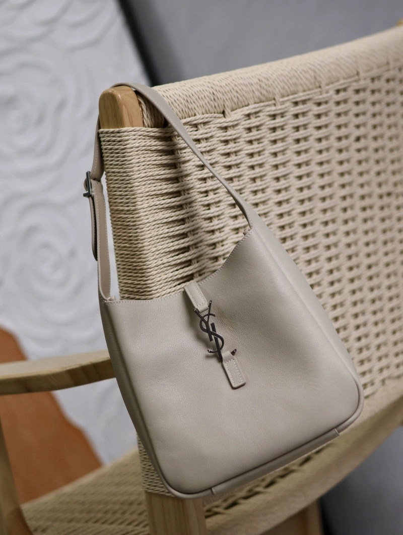Y51 bucket bags 4113f-0009