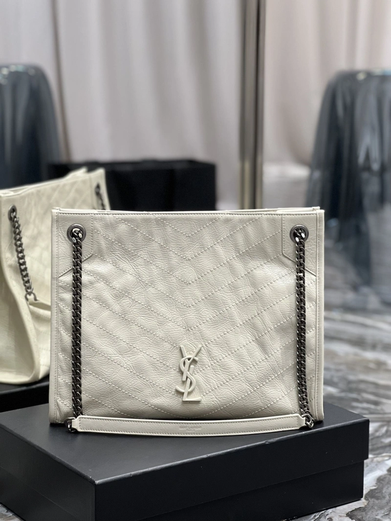 Y51 top handle bags 4113f-0107