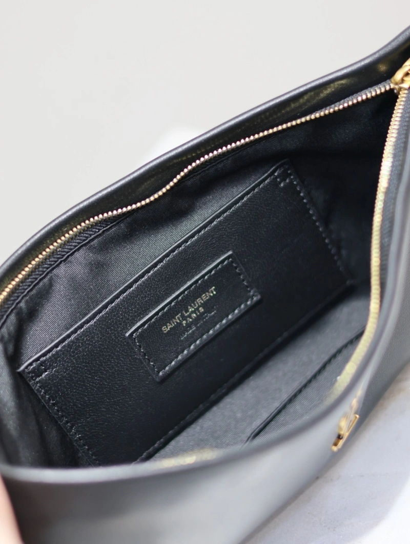 Y51 clutch bags 4113f-0190