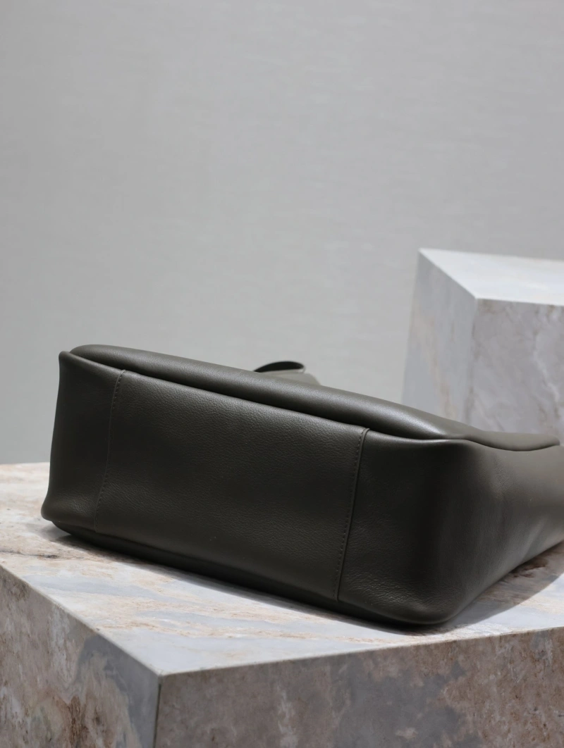 Y51 bucket bags 4113f-0335