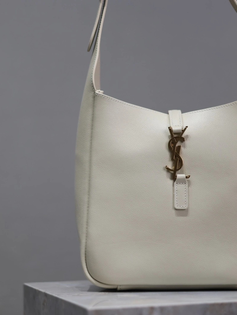 Y51 top handle bags 4113f-0379