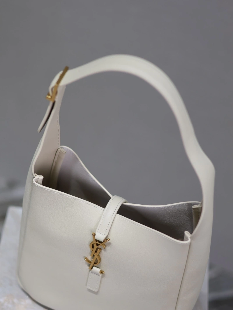 Y51 top handle bags 4113f-0379