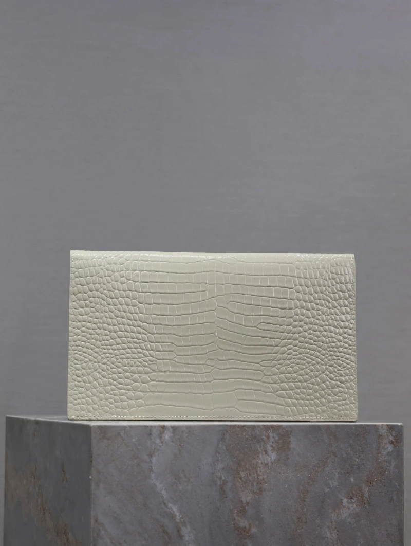 Y51 clutch bags 4113f-0438