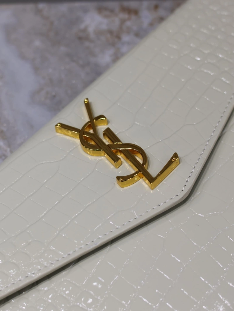 Y51 clutch bags 4113f-0438
