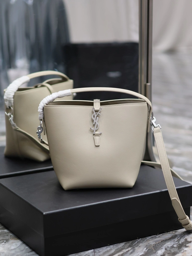 Y51 top handle bags 4113g-0154