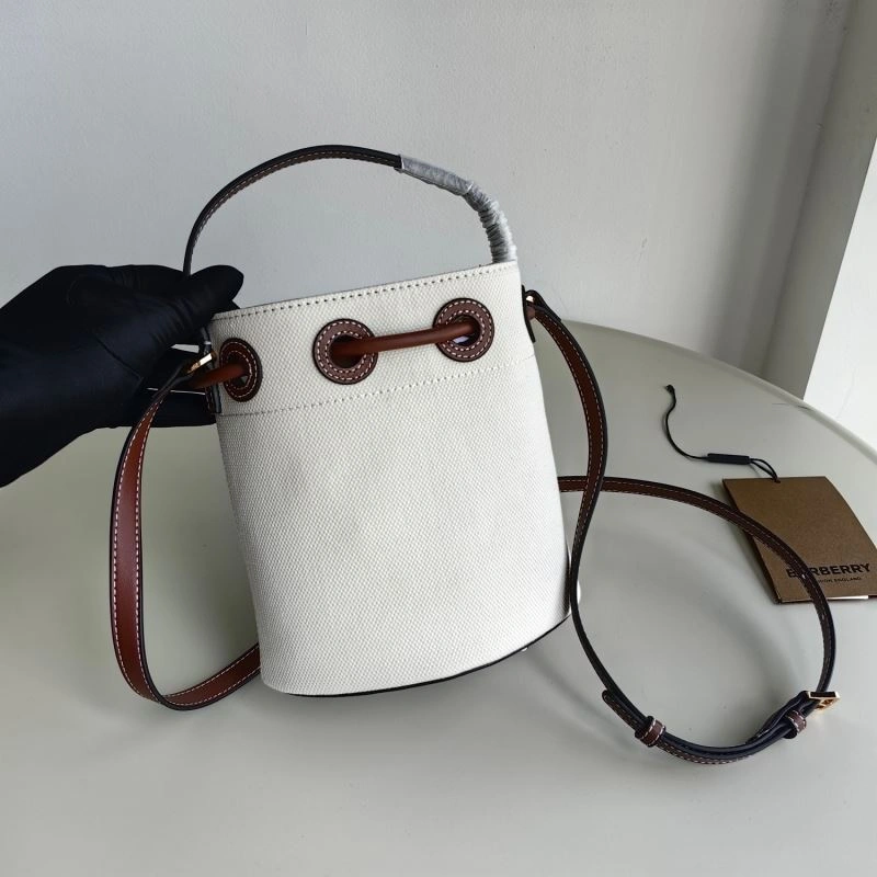 Bv*b*rry bucket bags 4115-0012