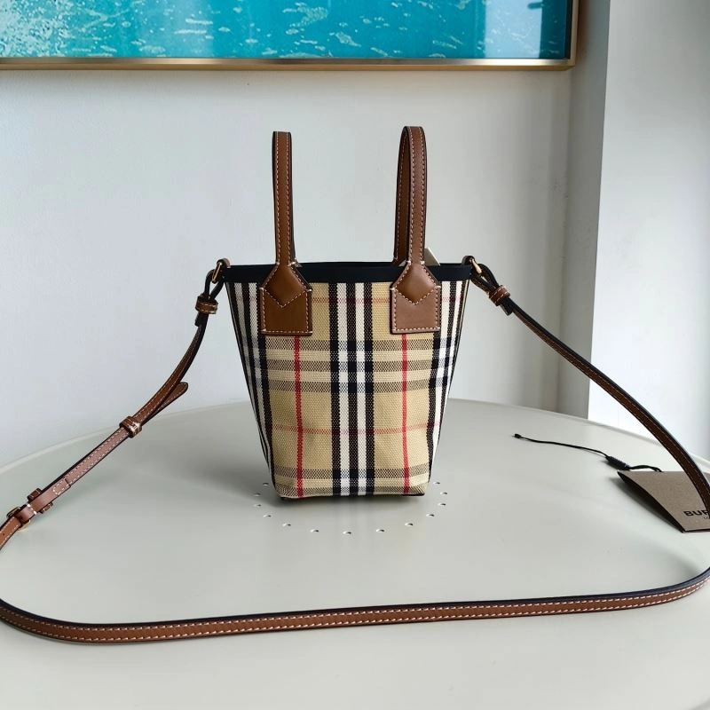 Bv*b*rry bucket bags 4115-0025