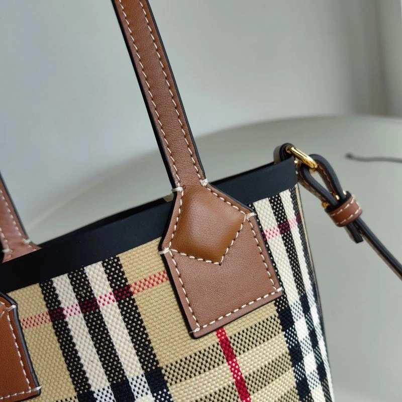 Bv*b*rry bucket bags 4115-0025