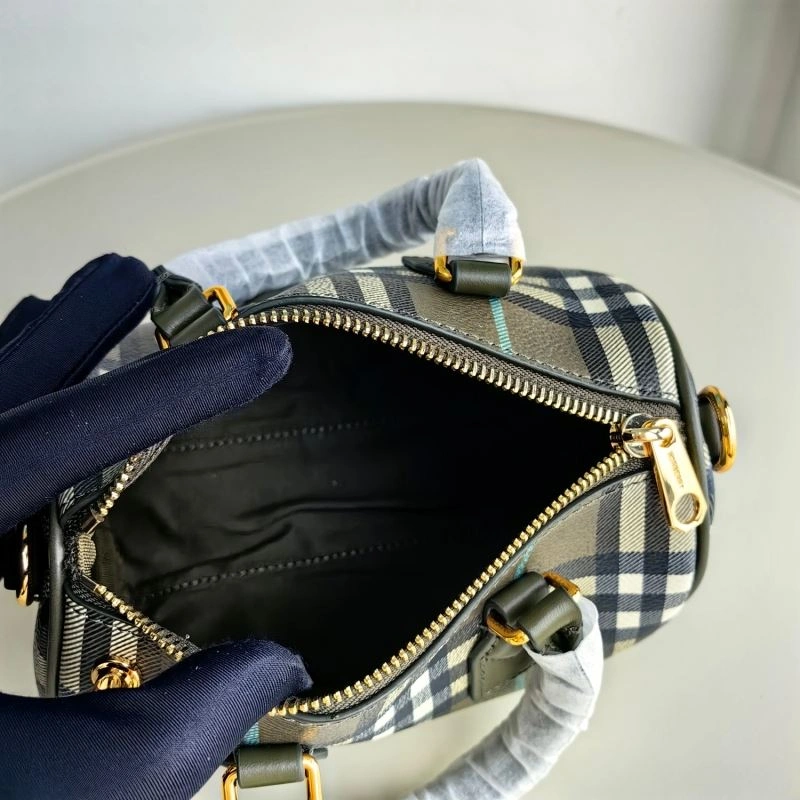 Bv*b*rry speedy bags 4115-0046