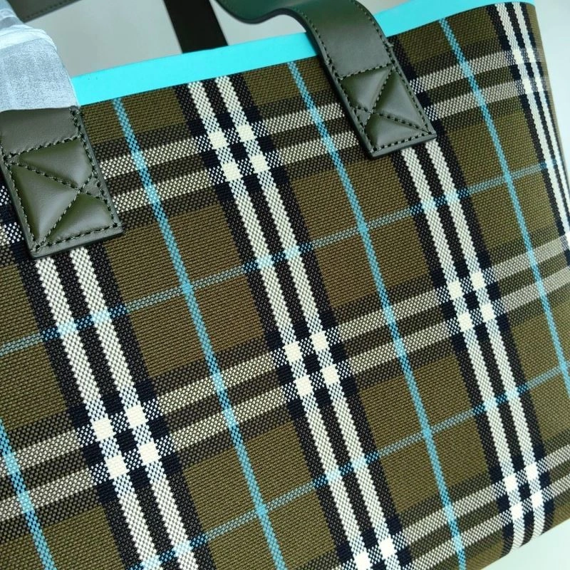 Bv*b*rry shopping bags 4115-0047