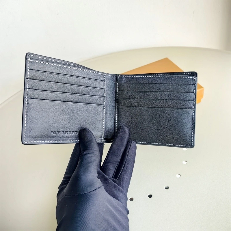Bv*b*rry wallets 4115a-0005