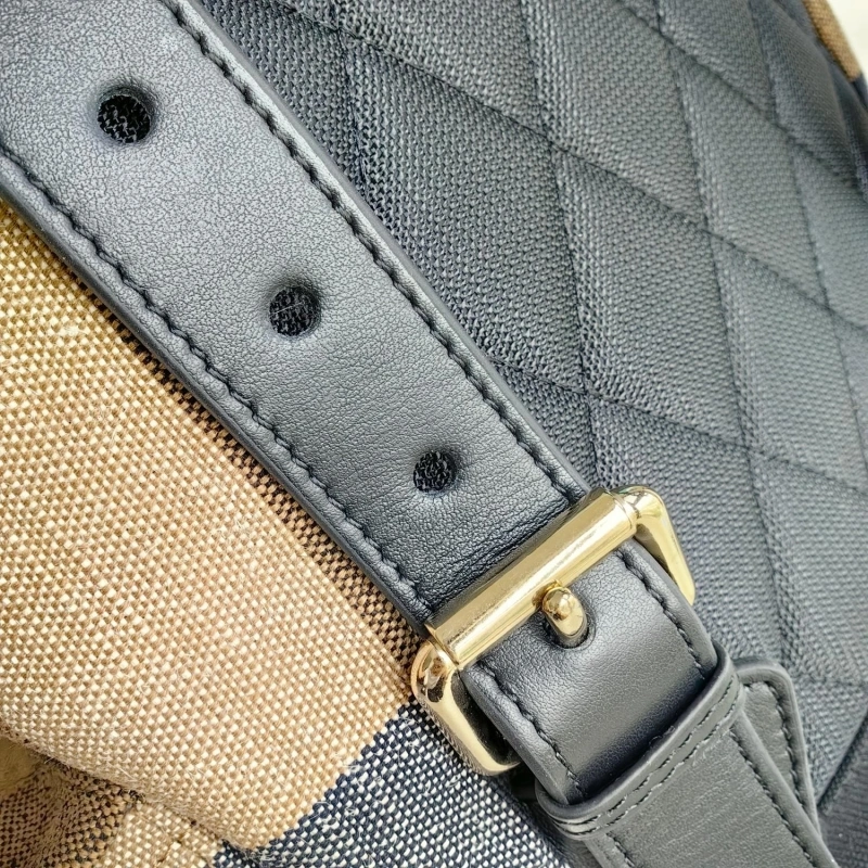 Bv*b*rry backpacks 4115a-0006