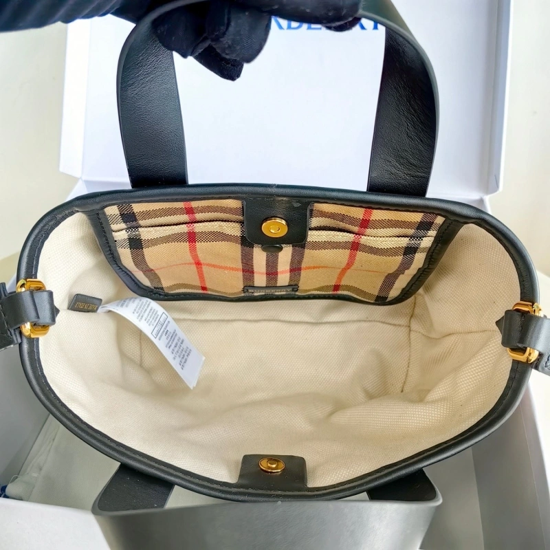 Bv*b*rry top handle bags 4115a-0010