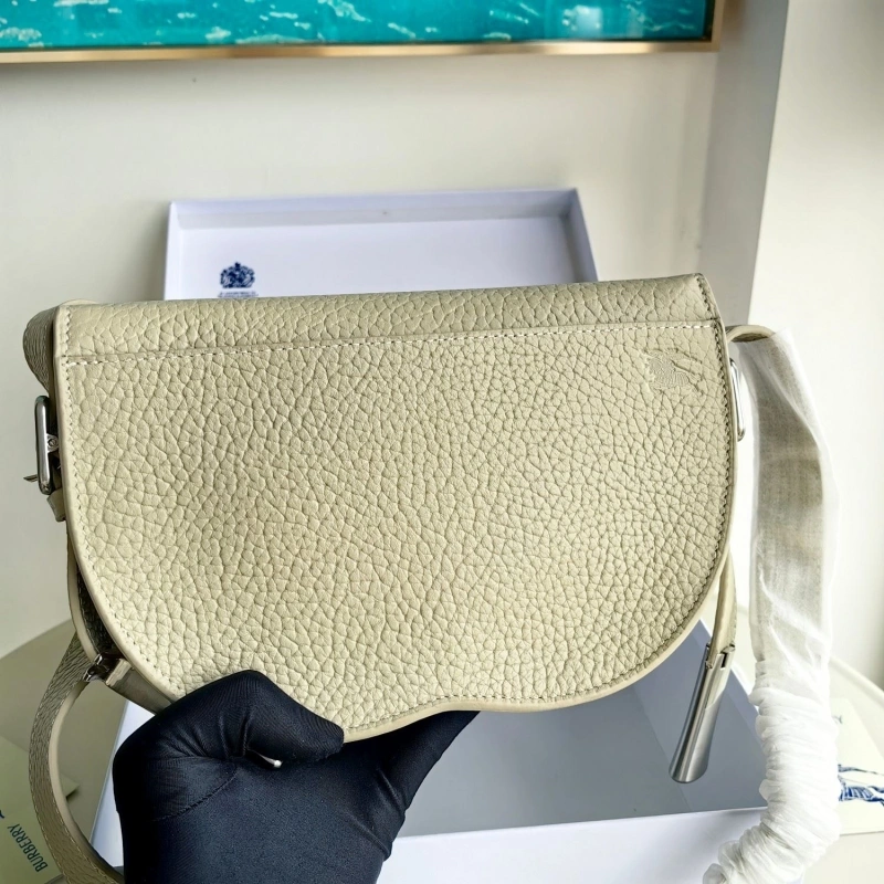 Bv*b*rry top handle bags 4115a-0015