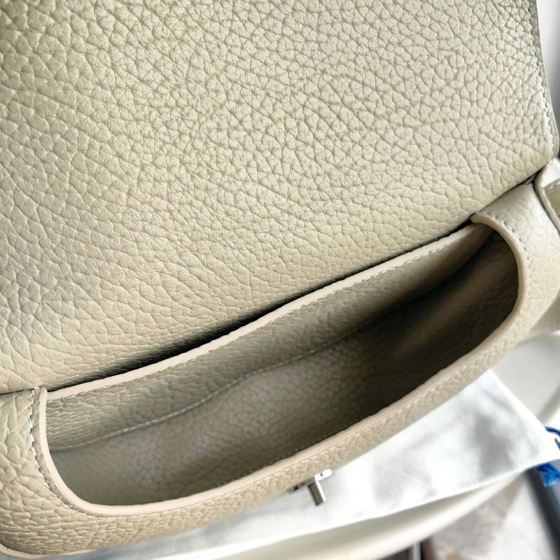 Bv*b*rry top handle bags 4115a-0015