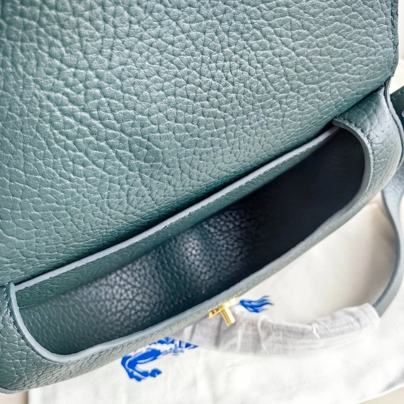 Bv*b*rry top handle bags 4115a-0016