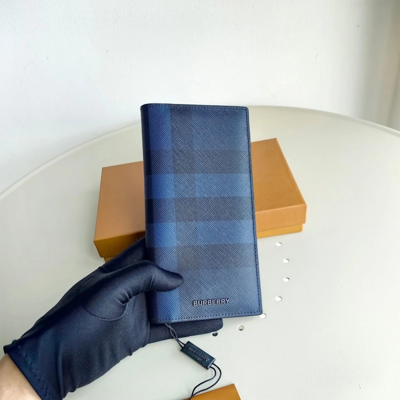 Bv*b*rry wallets 4115a-0029